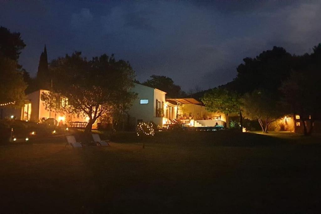 Les Prairies De Fenestrelle Spa & Piscine Au Calme オーバーニュ エクステリア 写真