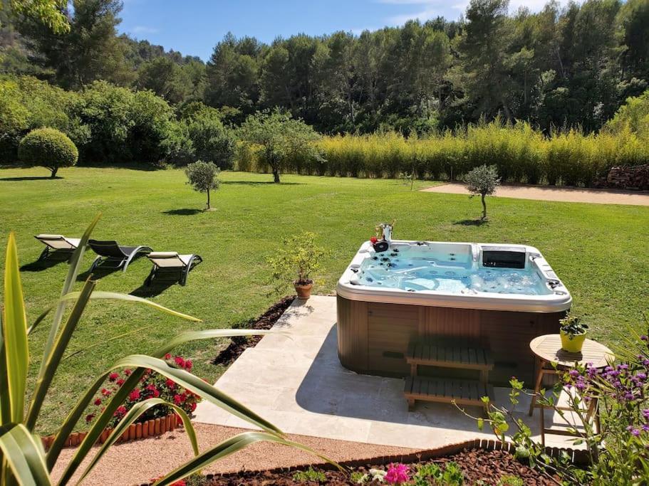 Les Prairies De Fenestrelle Spa & Piscine Au Calme オーバーニュ エクステリア 写真